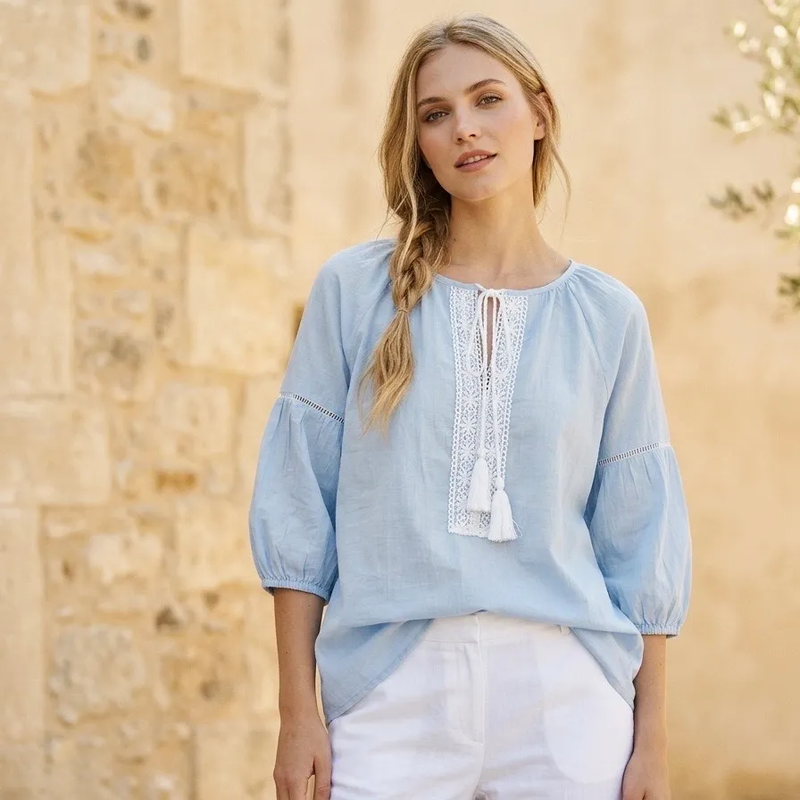 Blouse bohème brodée à pampilles