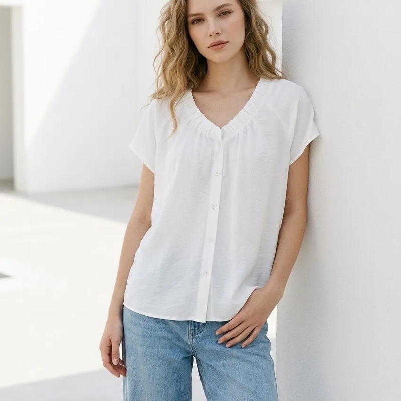 Nouveauté ! Top fluide col volant blanc bleu rose